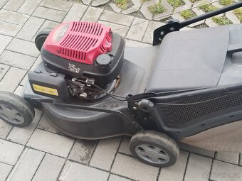 Prodám sekačku bez pojezdu plně funkční - 5