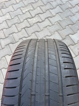 Letní Pirelli 275/40/18 a 245/45/18 - 5