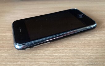 Apple iPhone 3G S - 5