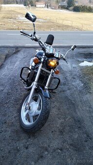 Honda Magna 750 - 5