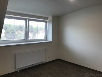 Byt k pronájmu 2+kk (41,8 m2) - 5