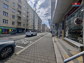 Přenechání pronájmu zavedeného pekařství, ul. Hybešova, Brno - 5