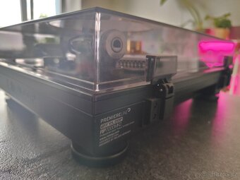 Reloop RP-7000 MK2 - 5