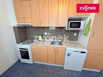 1+1 Zlín - Bartošova čtvrť, ul. Dřevnická, částečně vybavený - 5