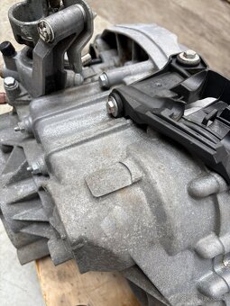 Převodovka Vw T5 T6 Kod KPE 139000km Výborný stav - 5