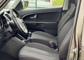 Kia Venga 1.4 CVVT NAVI KAMERA ČR 1.MAJ. manuál 66 kw - 5