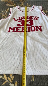 Dres Kobe Bryant ze střední - 5