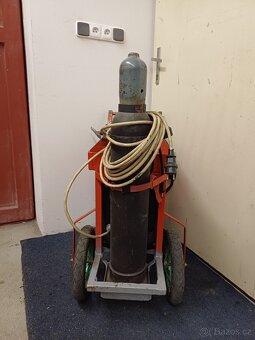 Svářečka CO2 - 5
