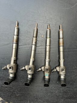 Vstřikovače Siemens 1,6 TDI Common rail CAY 03L130277B - 5