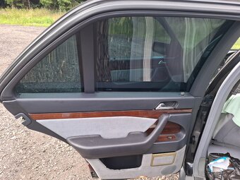 Mercedes w140 280S - 5