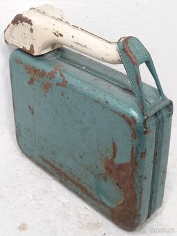 5L Plechový Kanystr DILO s nálevkou Retro - 5