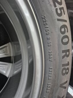 18" ALU Ford Kuga III + 225 60 18 letní - 5
