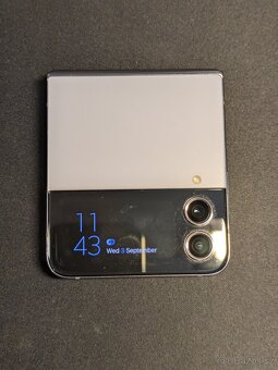 Samsung Galaxy Z Flip 4 256GB Modrá - 5