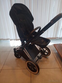 Cybex Priam Black 3v1 + polohovací autosedačka Cybex - 5