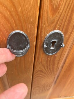 IKEA LEKSVIK Rohová skřínka - 5