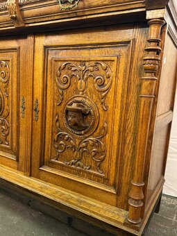 Starožitná komoda (134021) - 5