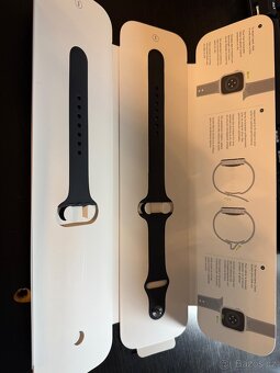 Apple Watch S8 45mm - 5