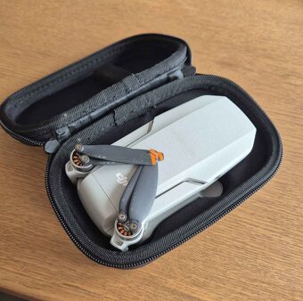DJI Mini 2 Fly More Combo - 5