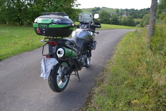 DL v Stom 650 - 5
