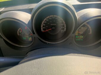 Prodám Dodge nitro 2.8 crd nafta - 5