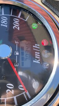 Suzuki VL 1500 Intruder - 5