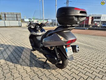 Honda Silver Wing 400 - 5