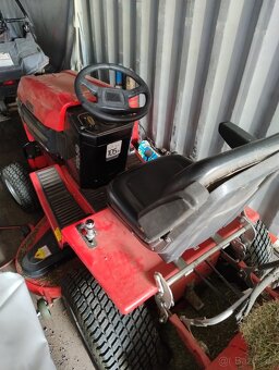 Zahradní traktor Westwood V 2050 - 5