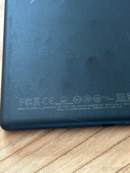 Amazon Kindle Basic 2 8. gen čtečka knih 4GB - 5