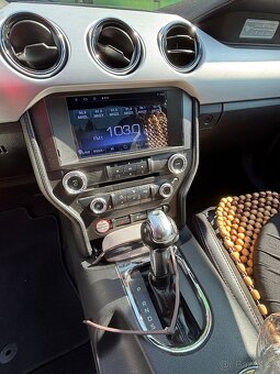 Ford Mustang 3,7 V6 R.v2015 - 5