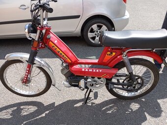 Moped - 5