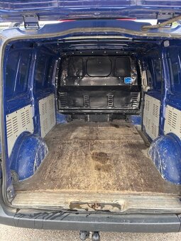 Mercedes Benz Vito - 5