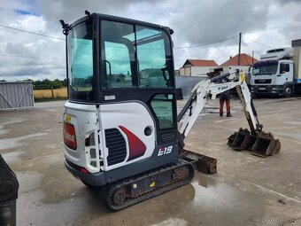 BOBCAT E19 - 5