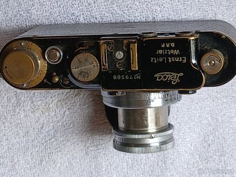 Prodám analogový fotoaparát Leica . - 5