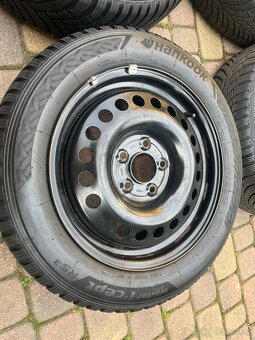 Zimní pneu, 205/55 R16 včetně plechových kol - 5