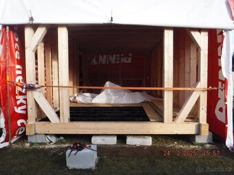 Dřevěná konstrukce chaty nebo domu - 5