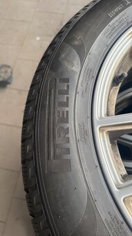 Pirelli scorpion winter 235/55R18 - 5