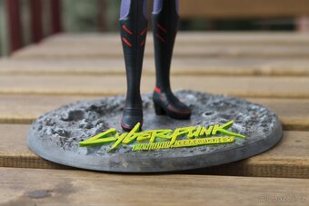Figurka Lucy-Cyberpunk - 5