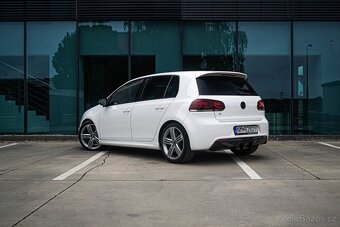 Volkswagen Golf 2.0 TFSI 270k R 4-Motion DSG - 5