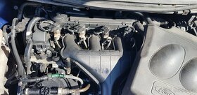 Prodám náhradní díly na Ford Focus Combi 2.0TDCi 100kw - 5
