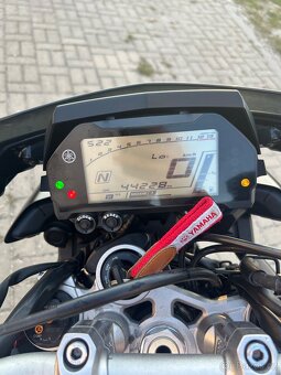 Yamaha MT-10 2017 - 5