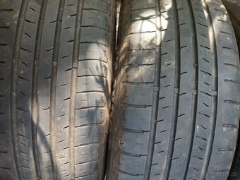 Letní gumy, originál plechové disky VW 205/55 r16 - 5