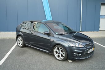 Ford Focus 2.5 ST - 5