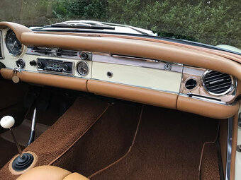 Mercedes-Benz SL 280 - 5