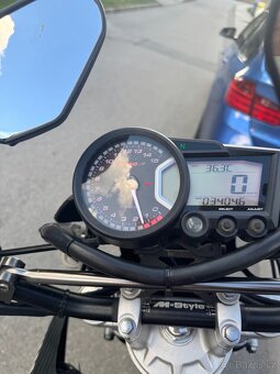 Yamaha DT125X - 5