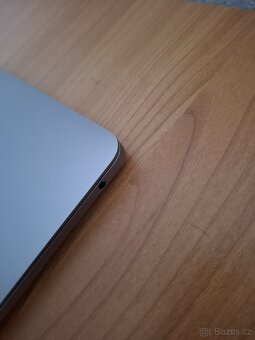 MacBook PRO 13 palců i7 8.Gen 16 RAM 512SSD v TOP stavu - 5