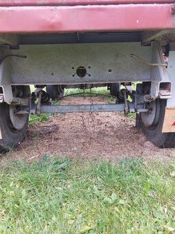 Vlek 5t sklápěcí za traktor - 5