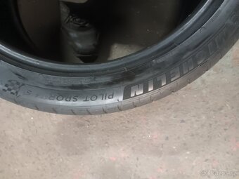 2xletní pneu 265/40/21.Michelin. - 5