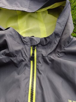 Chlapecká bunda vel. 158 - 5