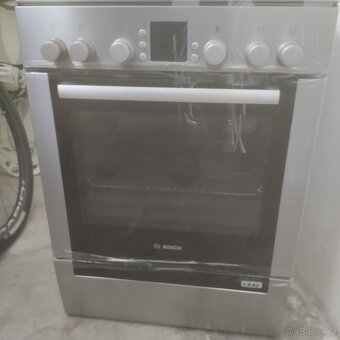 Prodám sporák Bosch - 5