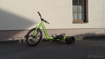 Driftovací tříkolka DRIFTRIKE TRIAD UNDERWORLD 2 GREEN - 5
